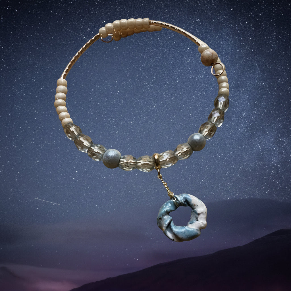 * Artisan Handcrafted Beaded Pendant Necklace