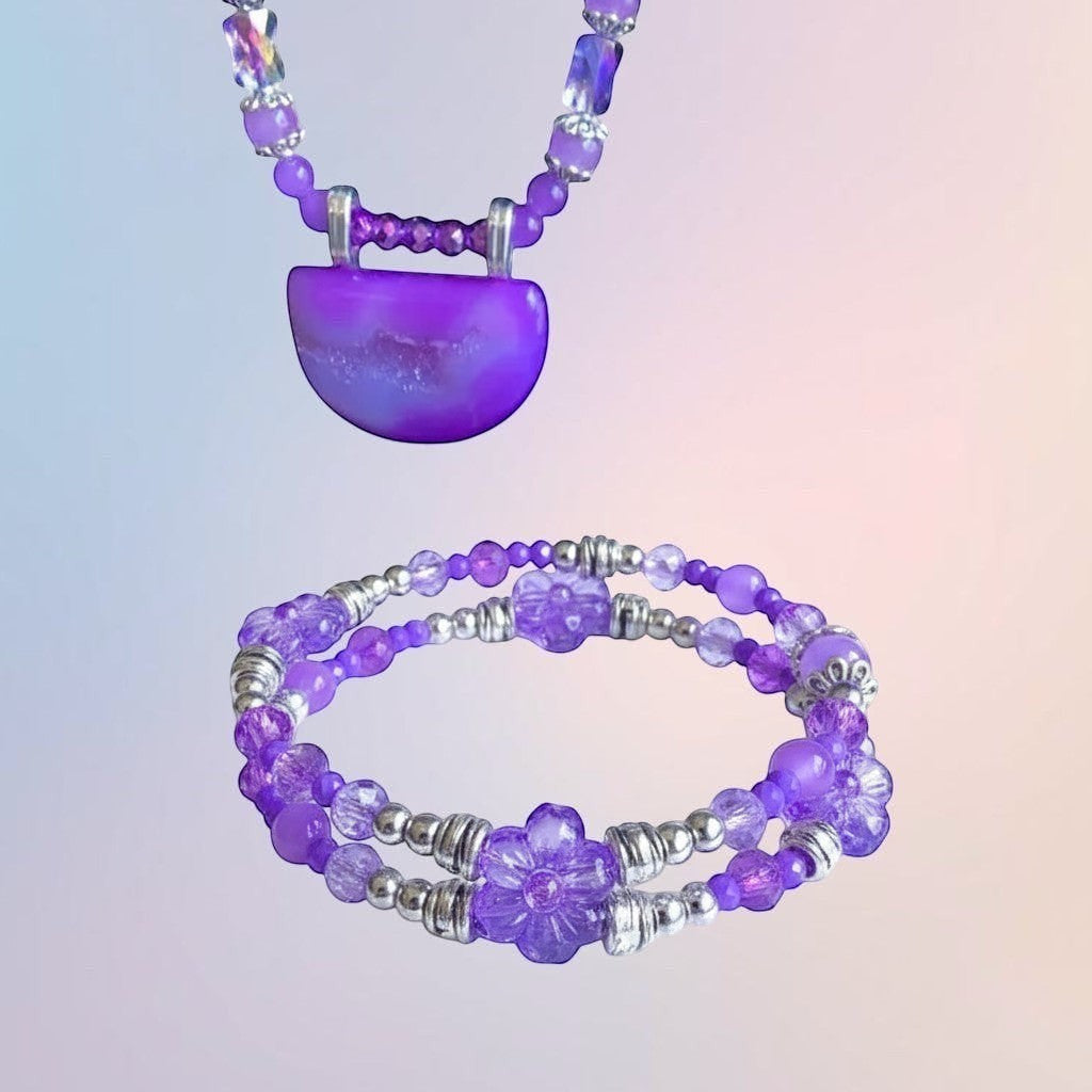 Heartfelt Creations purple agate statement necklace and matching beaded bracelet with silver-tone accents.
