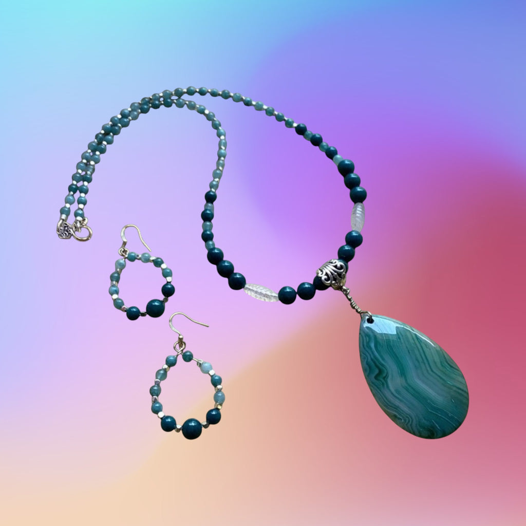 Heartfelt Creations teardrop pendant necklace and hoop earrings set with teal, aqua, and pink beads and green agate pendant.