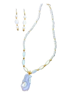 Heartfelt Creations Natural Agate Pendant with Beaded Shell Necklace and Earrings