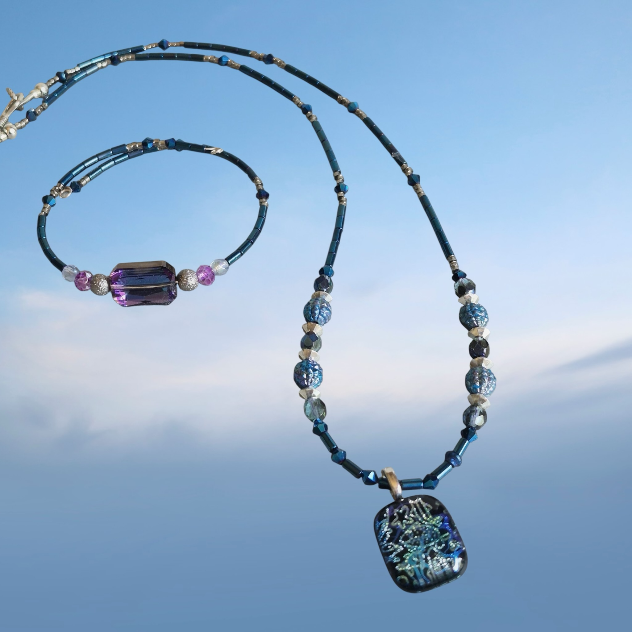 -Artisan Beaded Necklace and Bracelet Jewelry Set