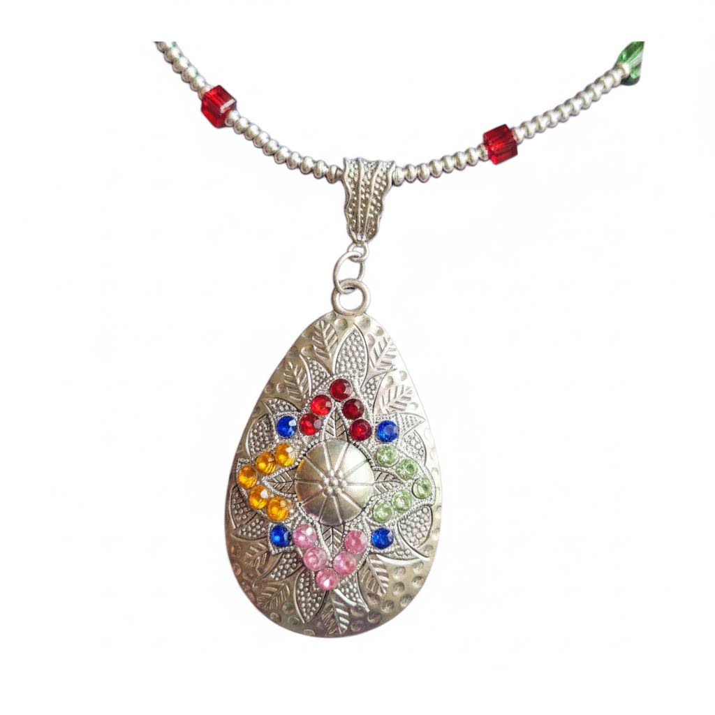 Teardrop Pendant Necklace